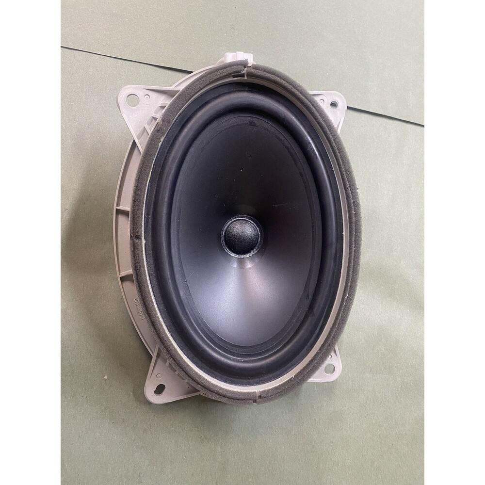 2015 Lexus CT200H Front Passenger  Door Speaker
